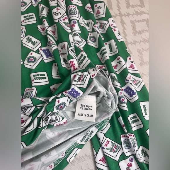 Toss Designs DREAMING OF MAHJONG PAJAMAS Set Rayon Blend Soft  Size Large - Picture 3 of 9